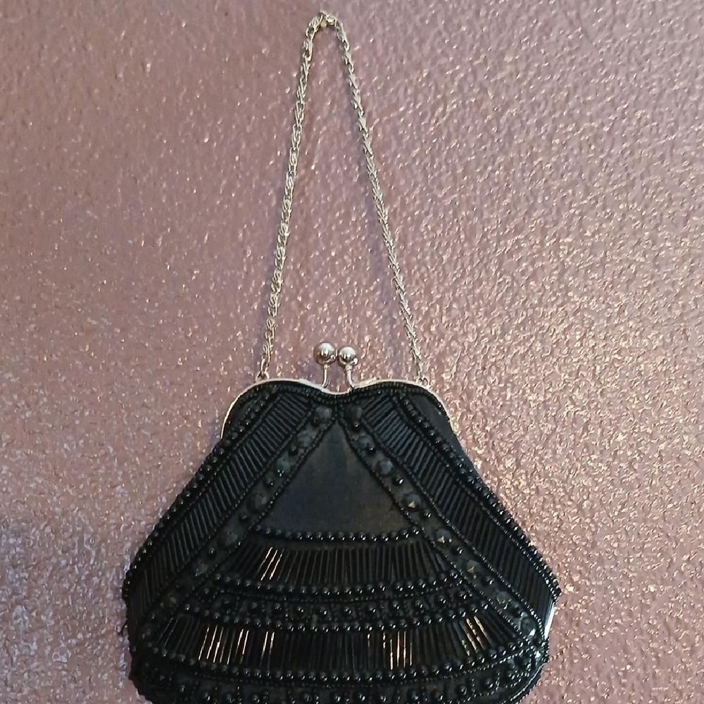 Black CAVIAR Kiss Lock Evening Bag